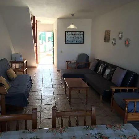 Las Palmeras 아파트